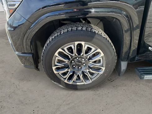 Used 2023 GMC Sierra 1500 Denali Ultimate image 14