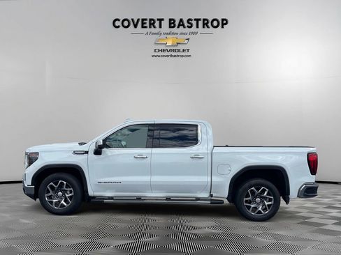 Used 2022 GMC Sierra 1500 SLT RWD image 4