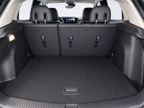 Used 2024 Buick Encore GX Avenir w/ Avenir Convenience Package FWD image 7