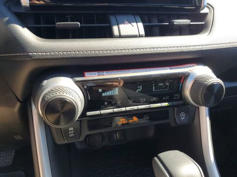 New 2025 Toyota RAV4 LE image 18