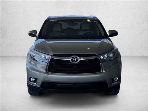 Used 2016 Toyota Highlander Limited FWD image 7