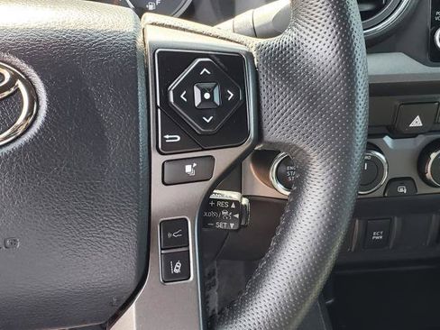 Used 2023 Toyota Tacoma TRD Sport AWD/4WD image 13