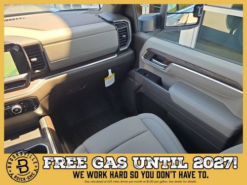 New 2026 GMC Sierra 2500 SLT w/ SLT Premium Package AWD/4WD image 15