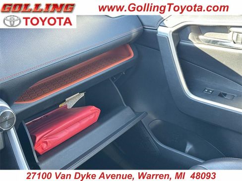 Used 2019 Toyota RAV4 Adventure image 34