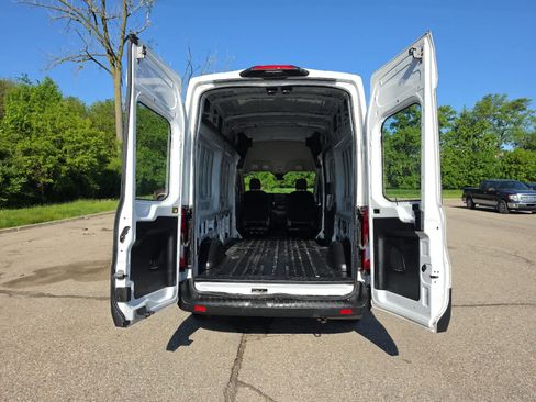 Used 2023 Ford Transit 350 148 High Roof AWD w/ Exterior Upgrade Package image 33