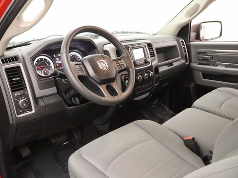 Used 2014 RAM 1500 Express RWD image 14