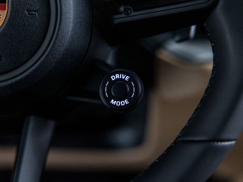 New 2026 Porsche Cayenne image 55