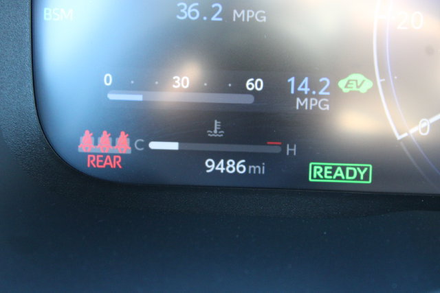 Used 2024 Toyota RAV4 XSE w/ Advanced Technology Package AWD/4WD image 15
