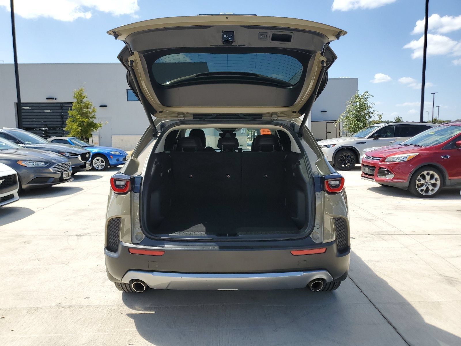 Certified 2024 MAZDA CX-50 AWD 2.5 Turbo w/ Cargo Package image 13