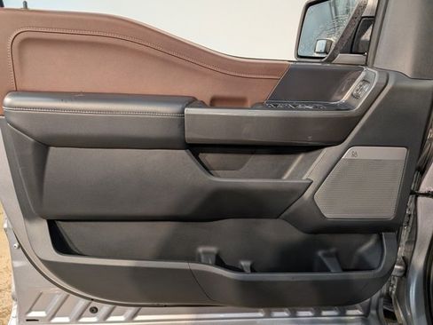 Used 2022 Ford F150 Lariat w/ Max Trailer Tow Package image 11