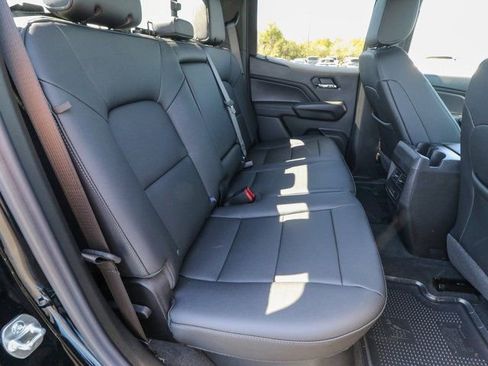 New 2025 GMC Canyon Elevation w/ Convenience Package image 25