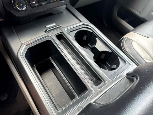 Used 2018 Ford F150 XLT w/ Equipment Group 302A Luxury image 23