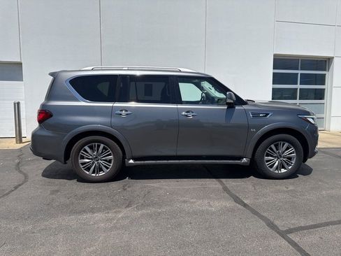 Used 2019 INFINITI QX80 Luxe AWD/4WD image 3