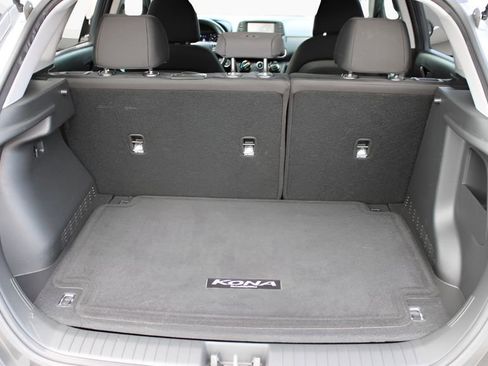 Used 2019 Hyundai Kona SEL AWD/4WD image 22