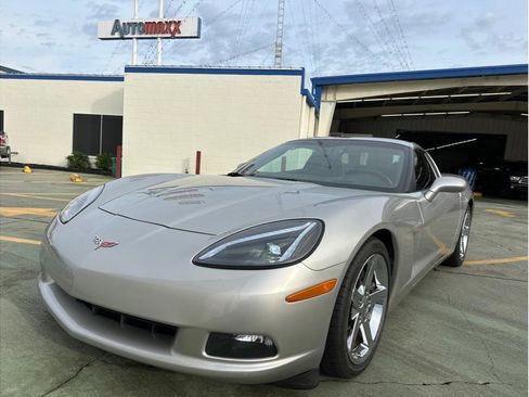 Used 2008 Chevrolet Corvette Coupe 2D w/ Preferred Equipment Group image 2