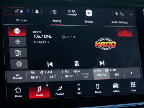 Used 2021 Dodge Durango R/T w/ Blacktop Package RWD image 29