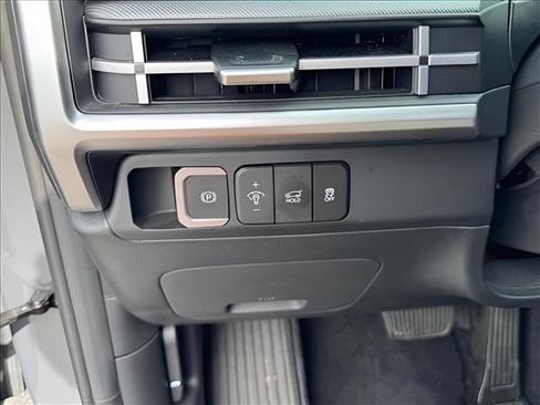 Certified 2026 Hyundai Santa Fe SEL FWD image 24