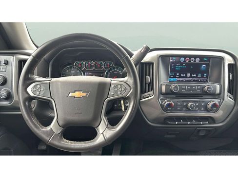 Used 2018 Chevrolet Silverado 1500 LT w/ All Star Edition image 12