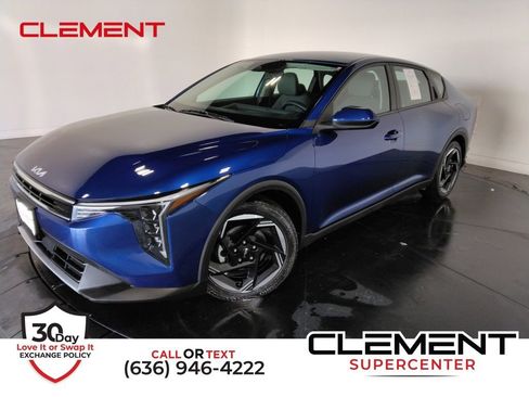 Used 2025 Kia K4 EX image 1