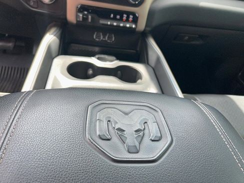 Used 2021 RAM 1500 Laramie AWD/4WD image 22