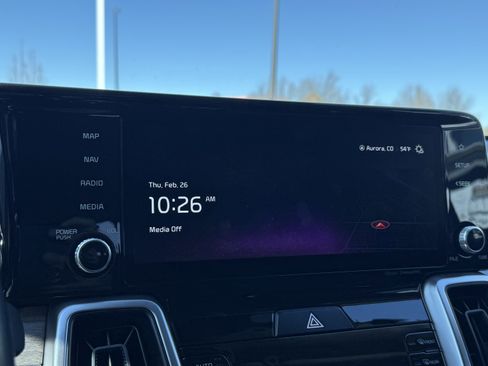 Used 2022 Kia Sorento S image 24