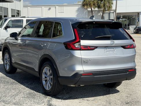 Used 2023 Honda CR-V EX image 7