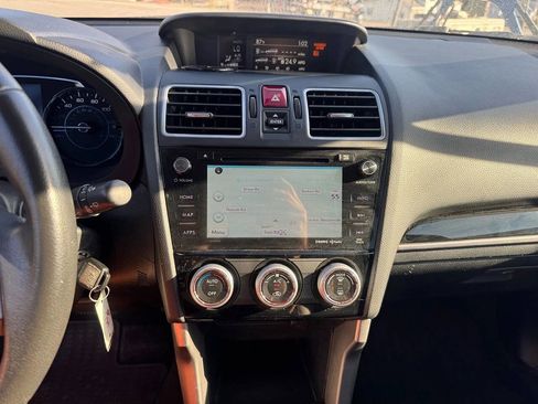 Used 2018 Subaru Forester 2.5i Limited image 6