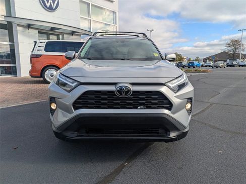 Used 2023 Toyota RAV4 XLE image 10