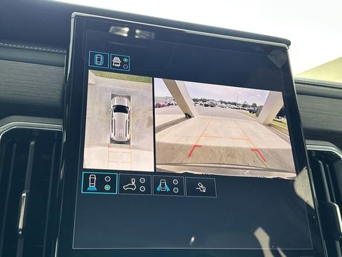 New 2026 GMC Acadia Denali w/ Super Cruise Package FWD image 27