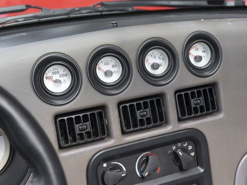 Used 1993 Dodge Viper RT/10 image 24