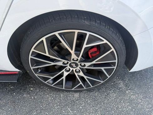 Used 2023 Hyundai Elantra N w/ Cargo Package image 5