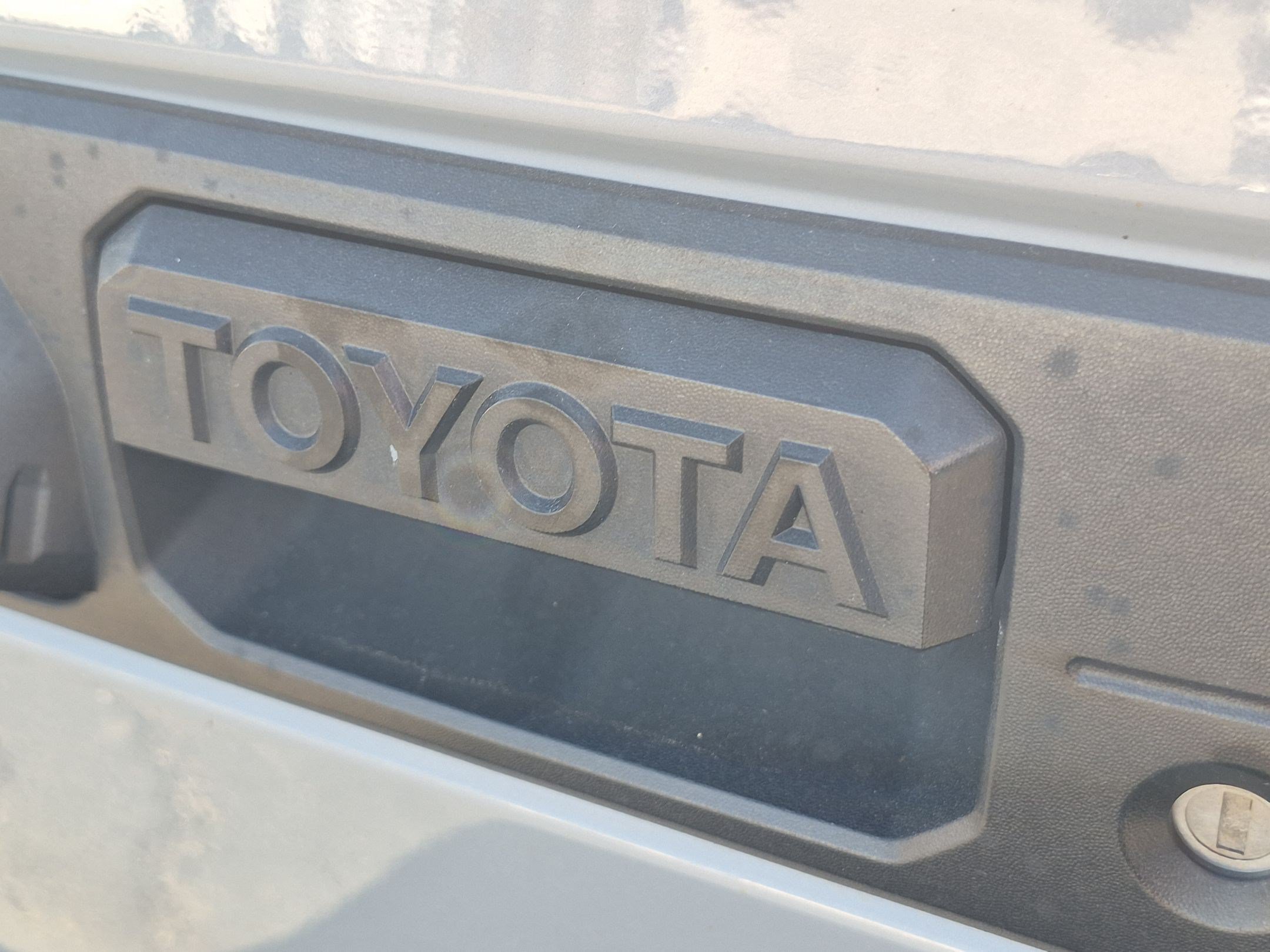 Used 2019 Toyota Tacoma TRD Off-Road w/ TRD Premium Off Road Package AWD/4WD image 14
