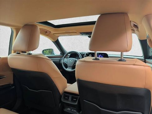 Used 2024 Lexus ES 350 w/ Premium Package FWD image 22