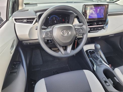 Certified 2026 Toyota Corolla LE image 6