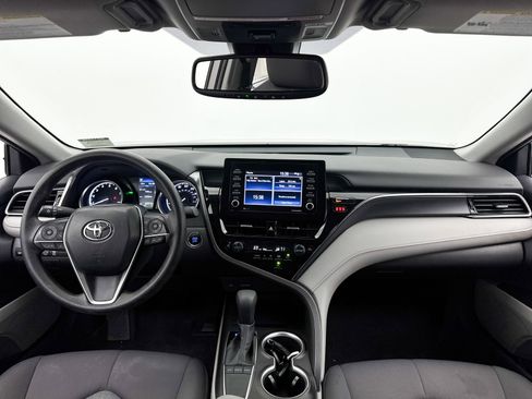 Used 2023 Toyota Camry LE image 20