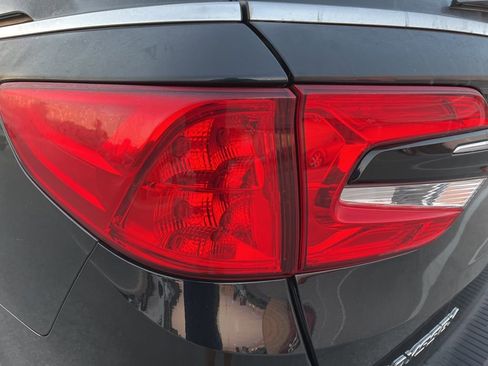 Used 2024 Honda Odyssey EX-L image 7