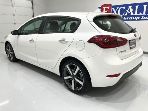Used 2017 Kia Forte EX FWD image 23