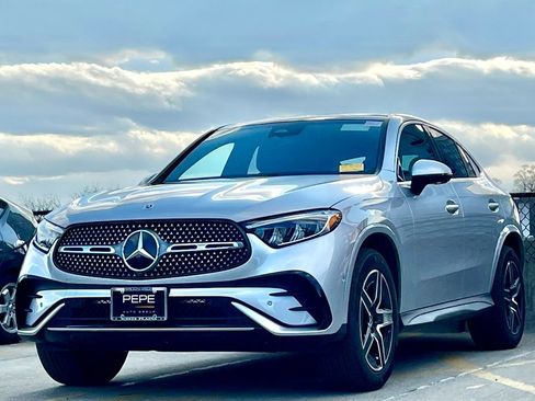 Certified 2026 Mercedes-Benz GLC 300 4MATIC image 4