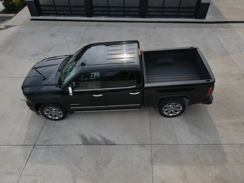 Used 2017 GMC Sierra 1500 Denali w/ Denali Ultimate Package AWD/4WD image 46