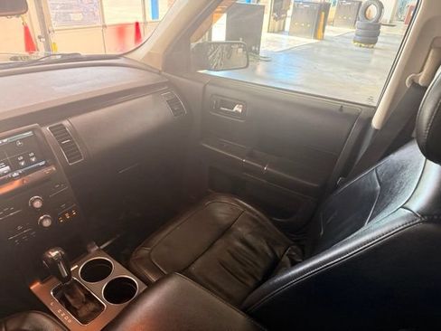 Used 2015 Ford Flex SEL w/ Equipment Group 202A FWD image 11