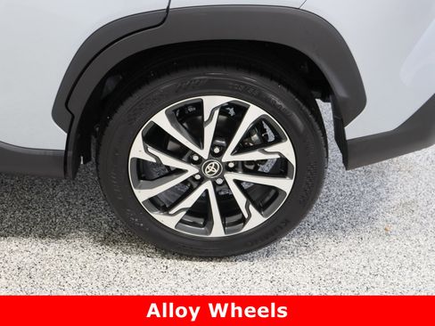 Certified 2024 Toyota Corolla Cross XLE image 10