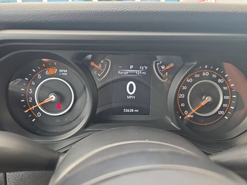 Used 2024 Jeep Wrangler Unlimited Sport AWD/4WD image 17