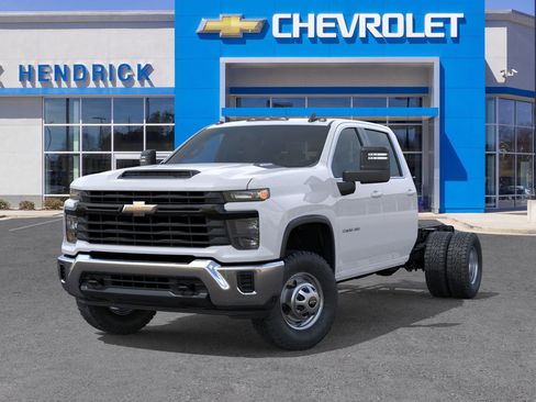 New 2025 Chevrolet Silverado 3500 W/T w/ WT Convenience Package AWD/4WD image 8