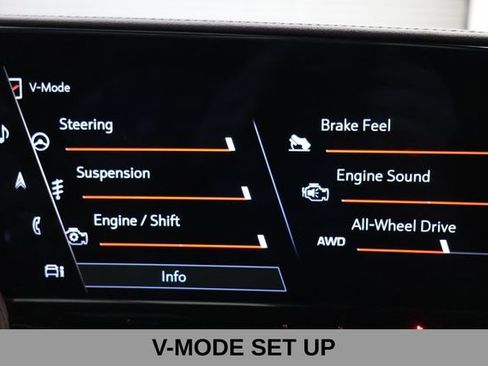 Used 2024 Cadillac Escalade ESV V w/ Heavy-Duty Trailer Package AWD/4WD image 36