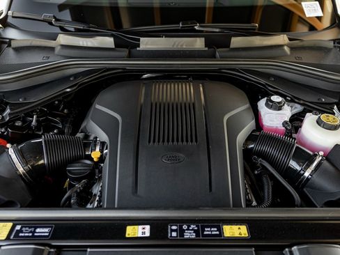 New 2025 Land Rover Range Rover Autobiography image 31