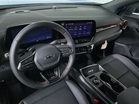 New 2026 Chevrolet Equinox RS w/ LPO, Floor Liner Package image 21