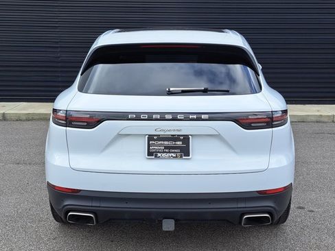 Certified 2022 Porsche Cayenne image 6