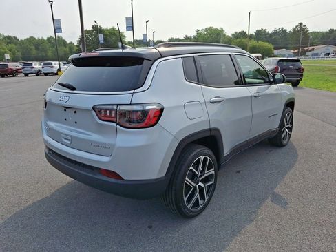 New 2025 Jeep Compass Limited w/ Sun & Sound Group image 7