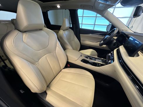 Certified 2023 INFINITI QX60 Luxe w/ Vision Package AWD/4WD image 26