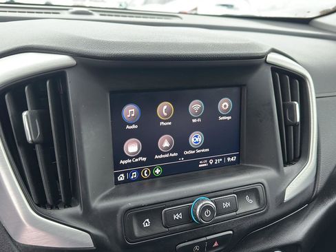 Used 2024 GMC Terrain SLE w/ Driver Convenience Package image 36